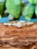 The Bobby ring in 14K Gold