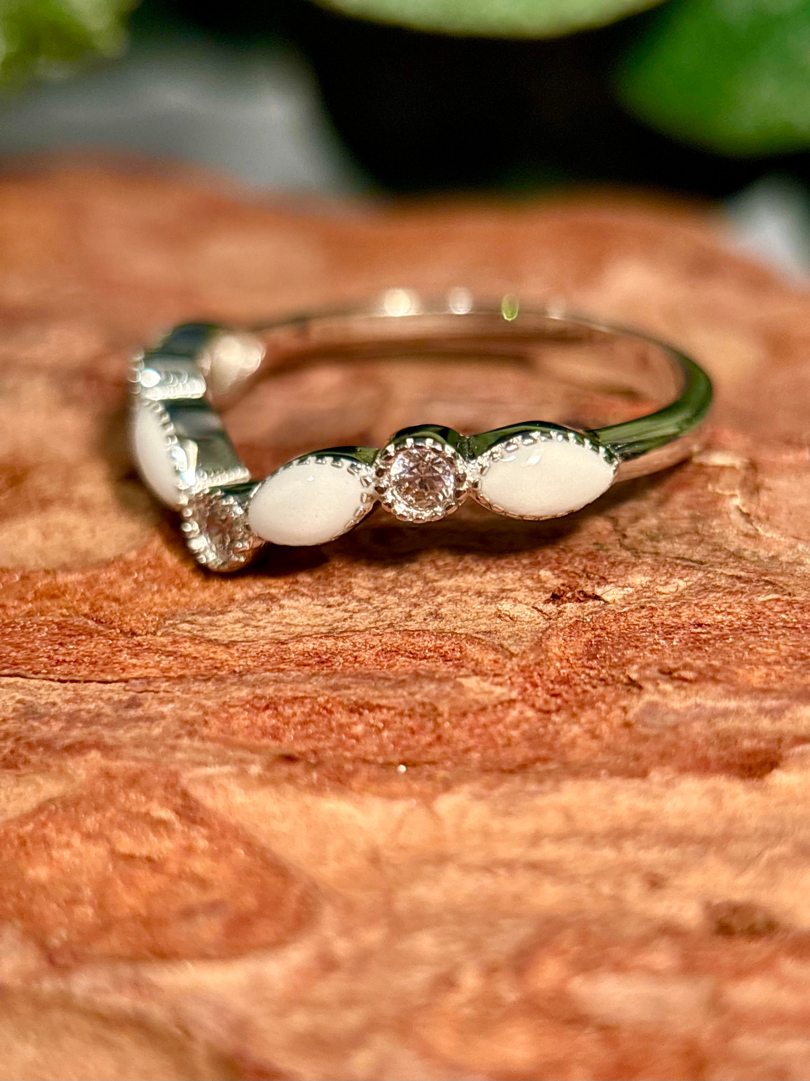 The Clara Ring
