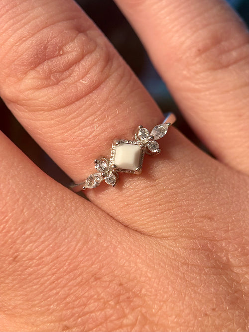 The Ambree Ring