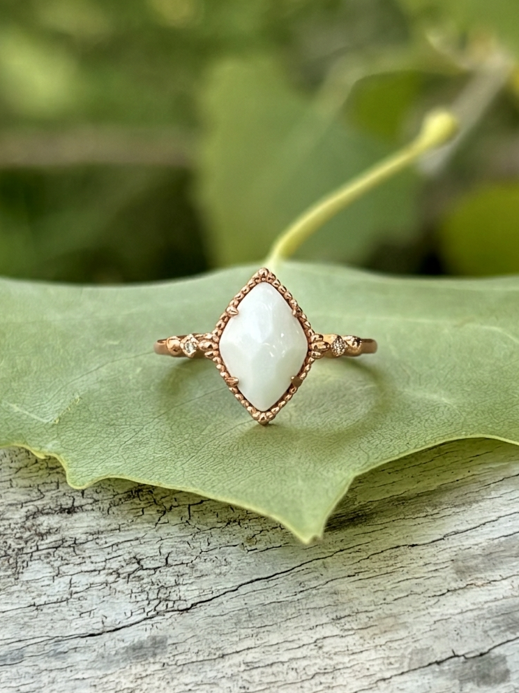 The Adri Ring in 14K Gold