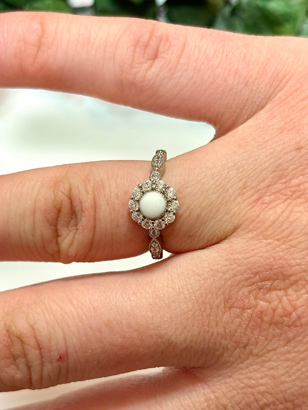 The Kate Ring in 14K Gold