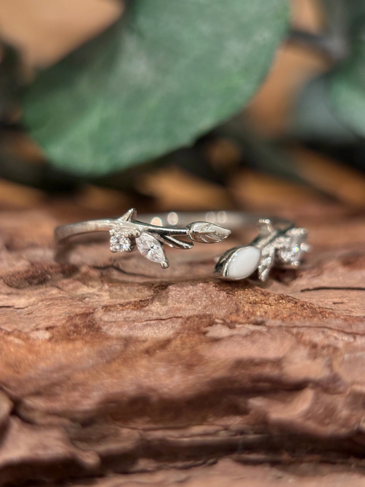 The Anna Ring in 14K Gold